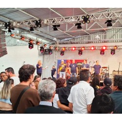 Festa do Trabalhador no Centro de Eventos foi sucesso de público em Campo Largo